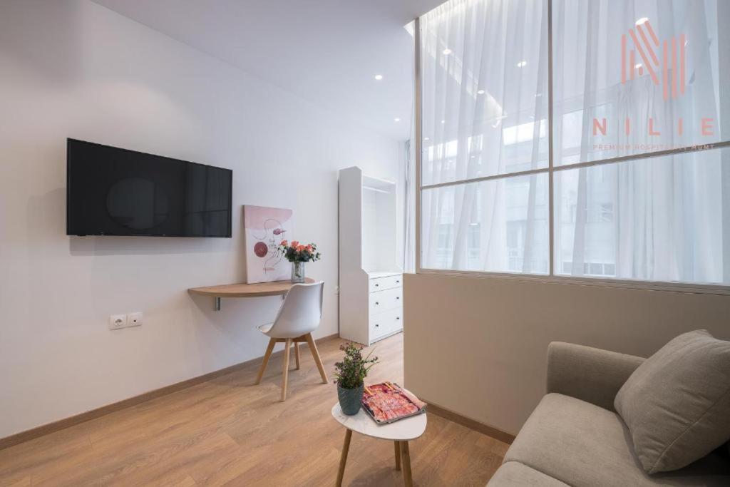 Apartment V1 Boutique Rooms, Nilie Hospitality Mgmt